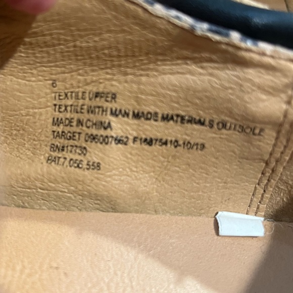 Leopard slip ons - Picture 3 of 4